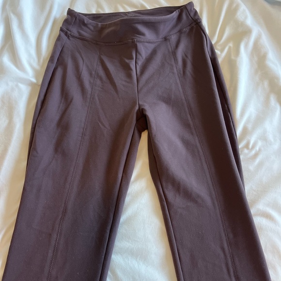 Alo Yoga Airbrush High Waist Flutter Legging - Picture 2 of 4